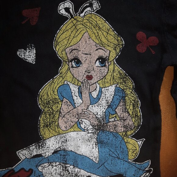 Disney Alice in wonderland shirt - Picture 2 of 5